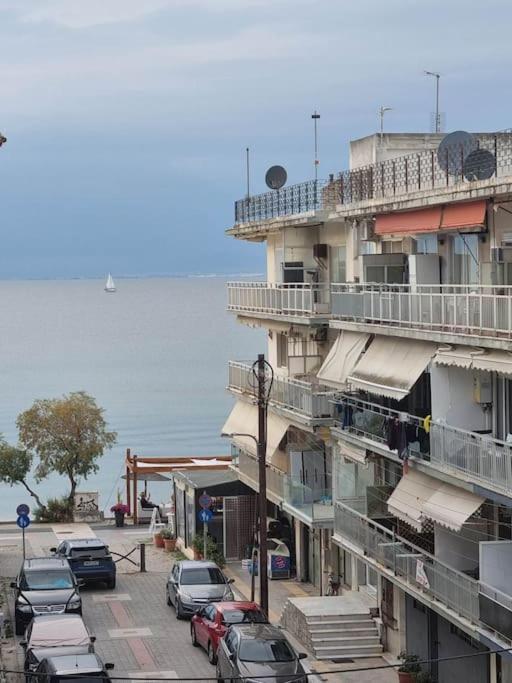4 N-Joy Apartment Peraia  Exterior photo